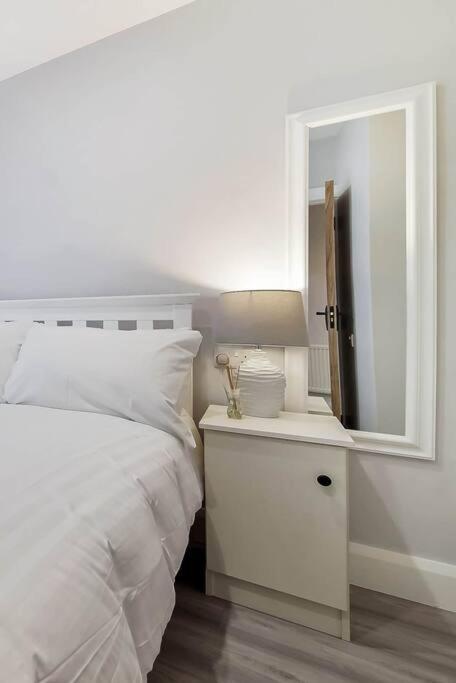 Ardoyne Lodge 'Sleeping 4 Guests' بلفاست المظهر الخارجي الصورة